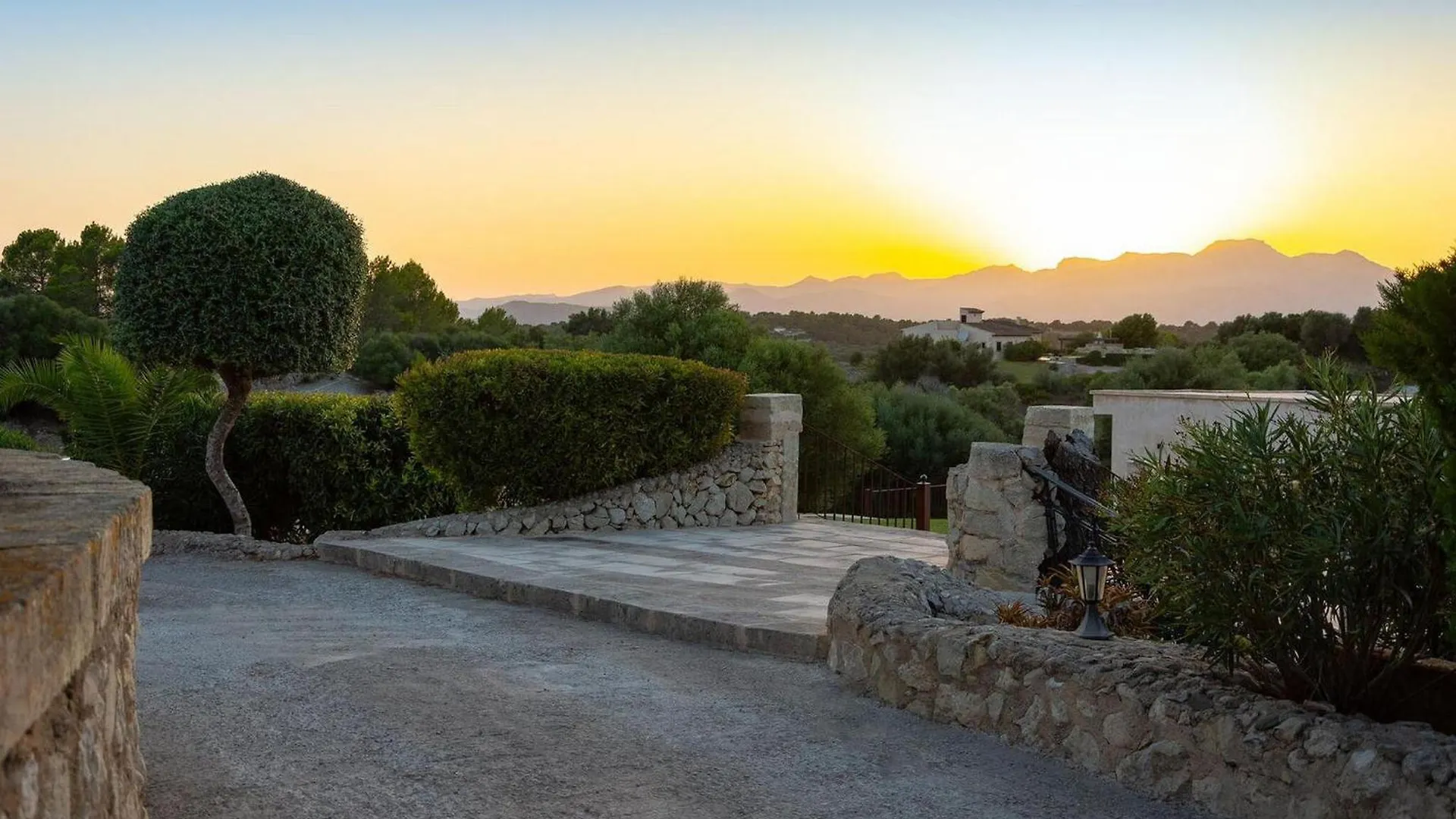 Son Flo-Buganvilla Santa Margalida